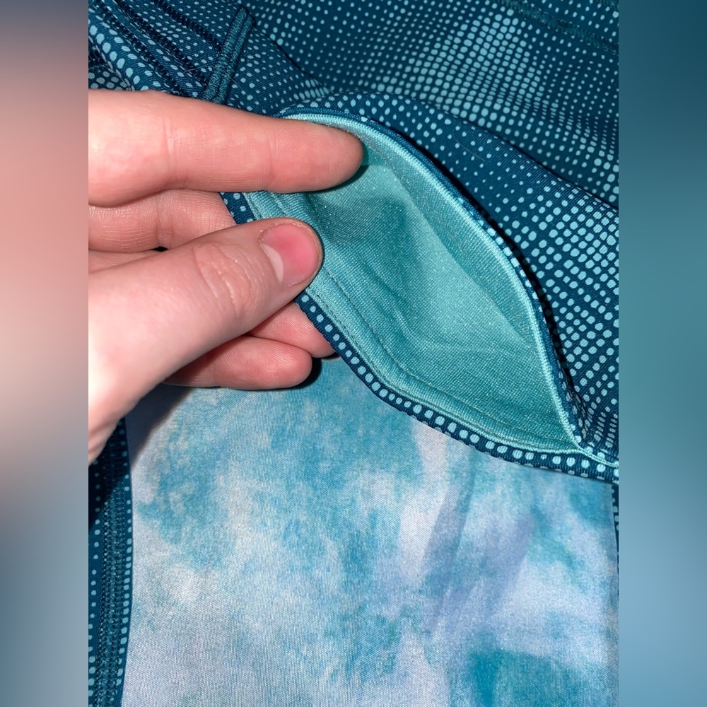 Lululemon Speed Up Teal Leggings - Picture 7 of 9